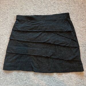 Prana Leah Tiered Wool Blend Skirt Charcoal Gray Pull On Womens Size M